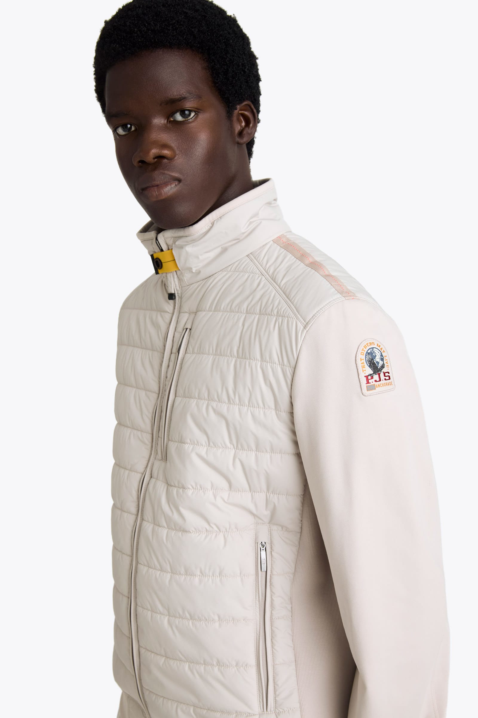 26SMPMHYFP02P06_0269_14